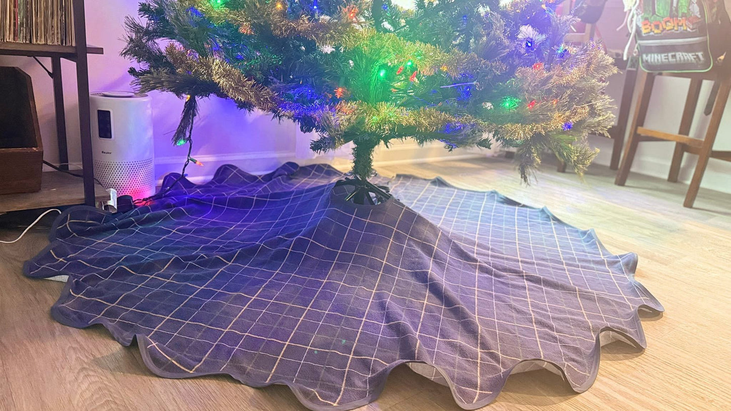 Custom Tree Skirt | White Cotton Fabric | Faux Glitter Specks | Navy Blue Velvet Ribbon Edges