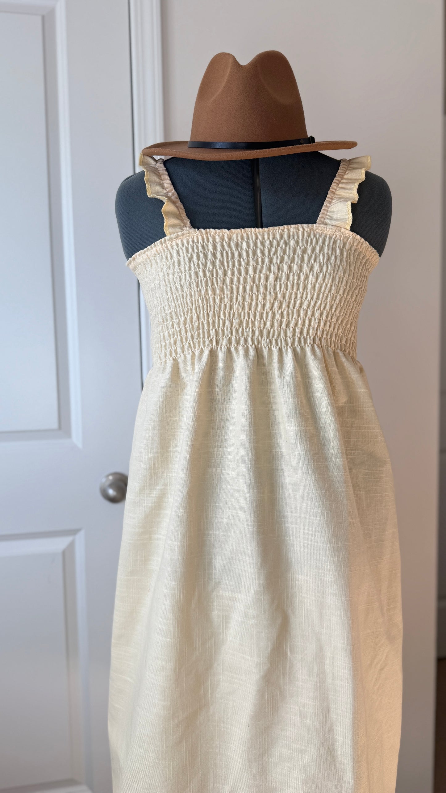 Pale Yellow Large Dress | Decorative Yellow Fabric | One Of A Kind | Woman's Large Sun Dress