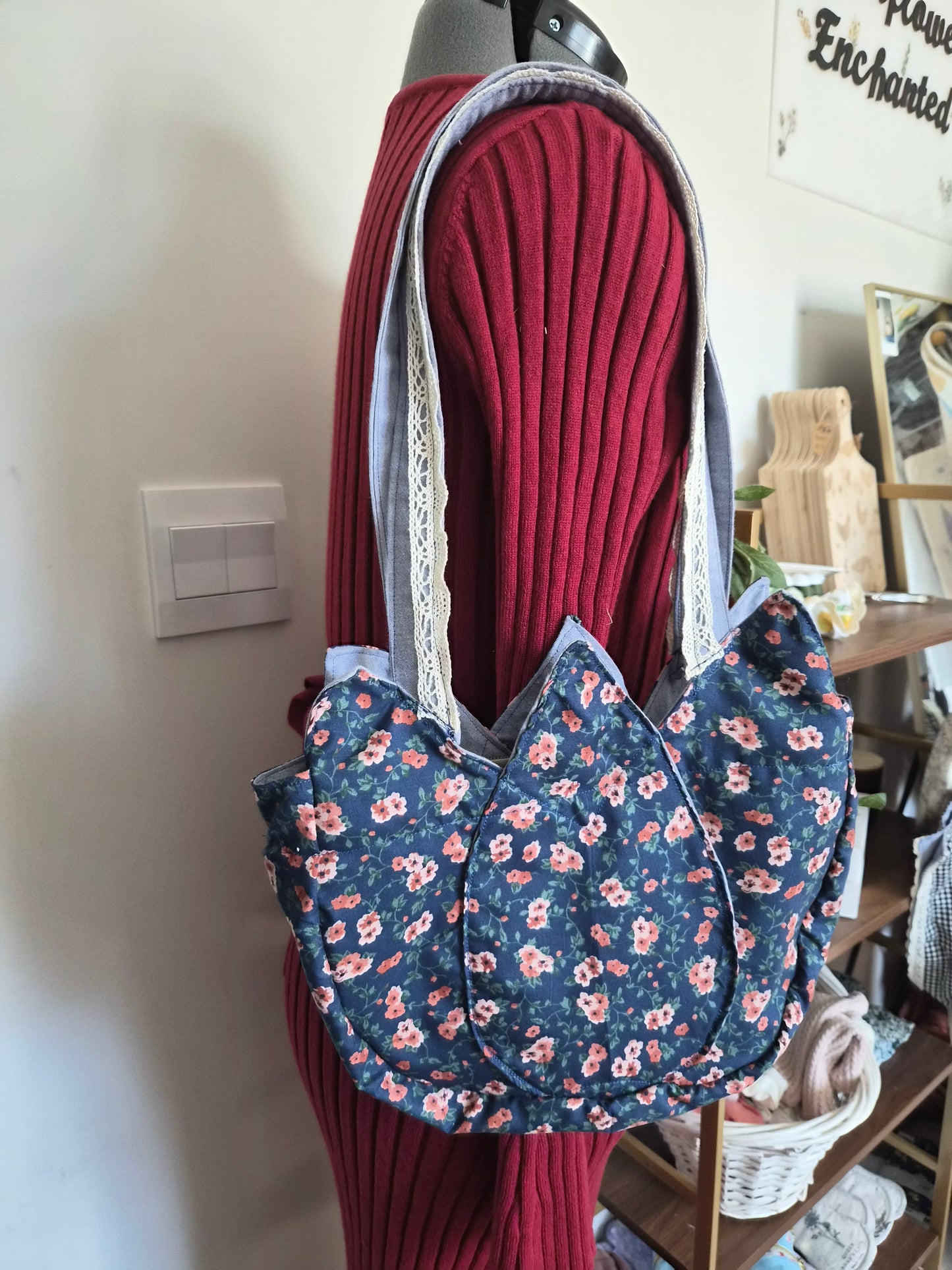 The Terrific Tulip Purse Pattern | Digital Pattern Only | No physical Product